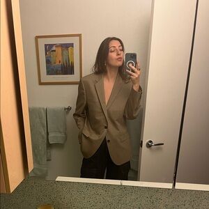 Meet your Posher, Colette
